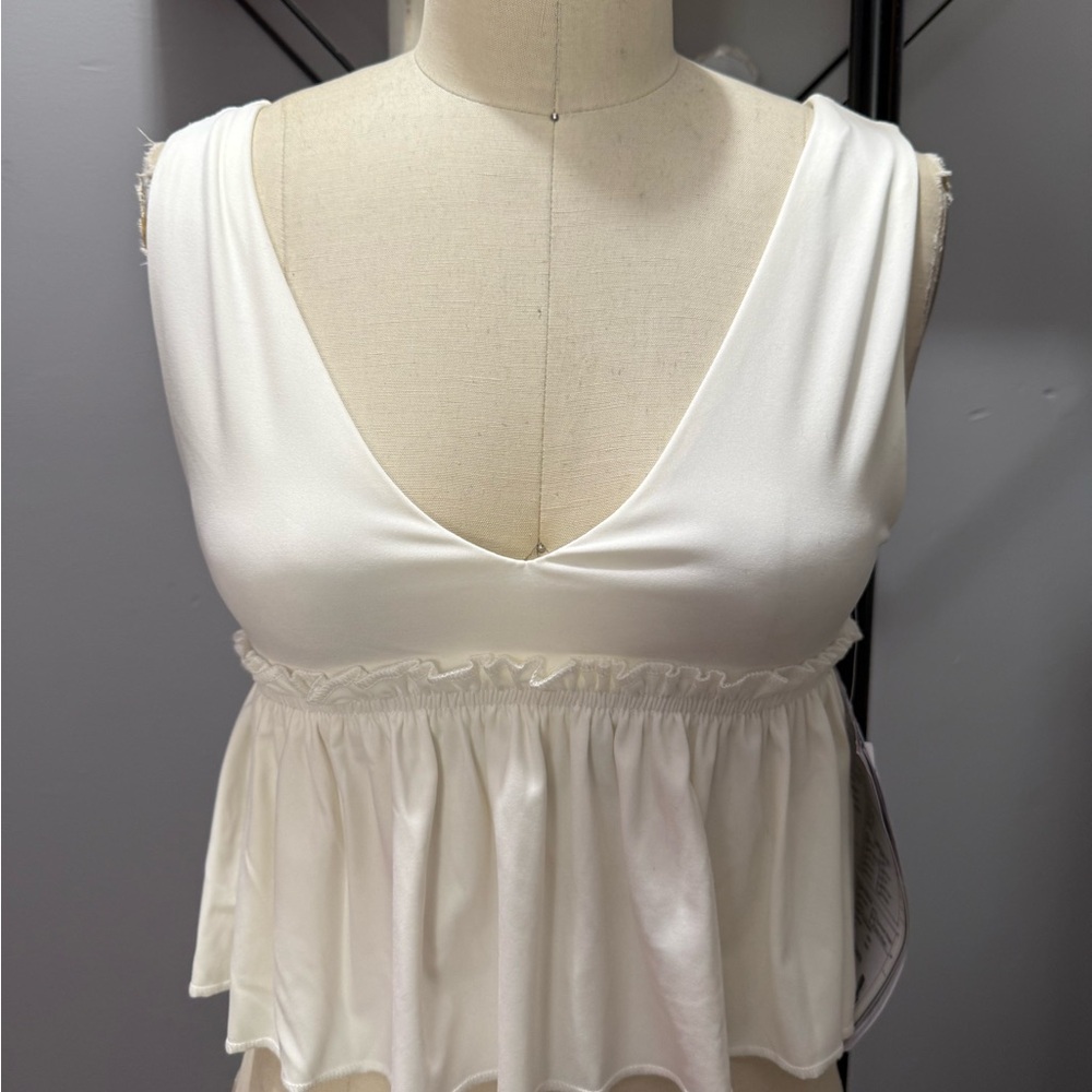 Forever 21 Cream Ruffle Crop Top - Picture 3 of 5
